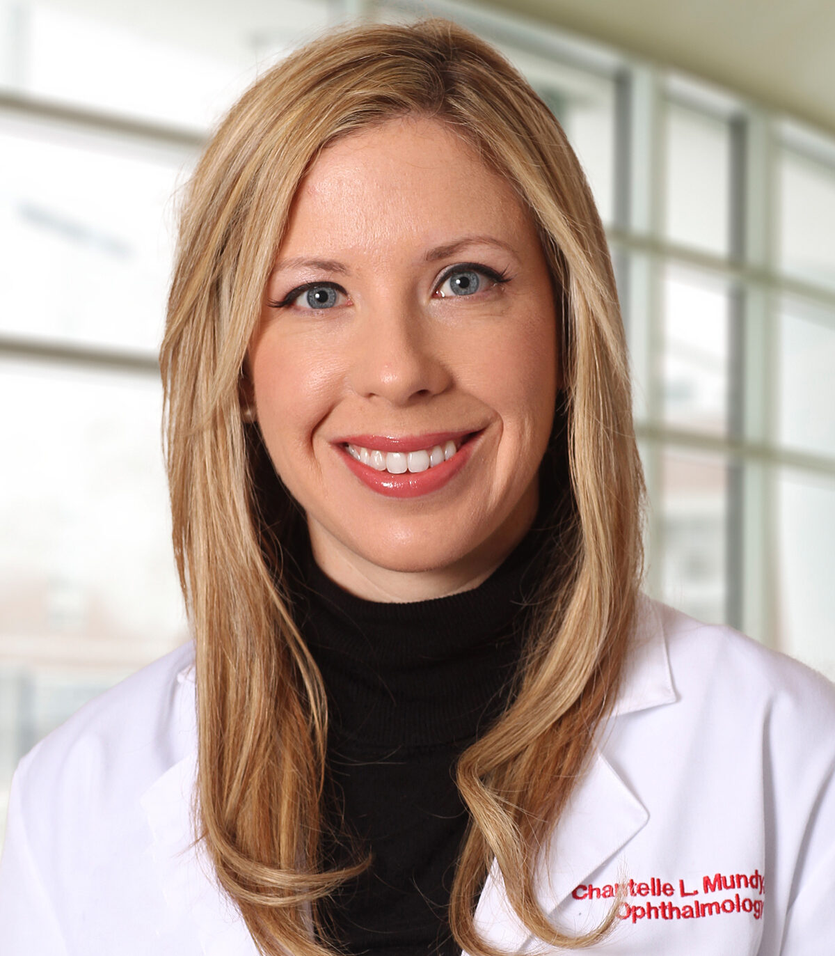 Dr. Chantelle Mundy